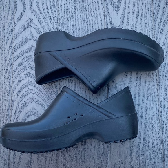 Shoes For Crews Shoes Shoes For Crews Cobalt Work Clogs Poshmark